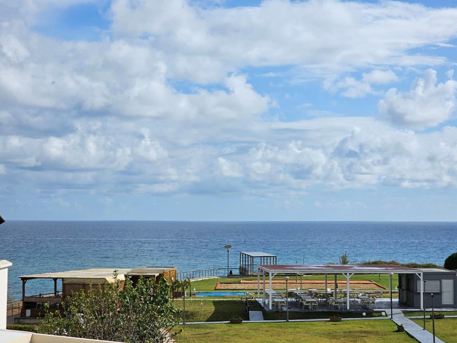 Penelope Beach Hotel Apts 普罗塔拉斯 外观 照片